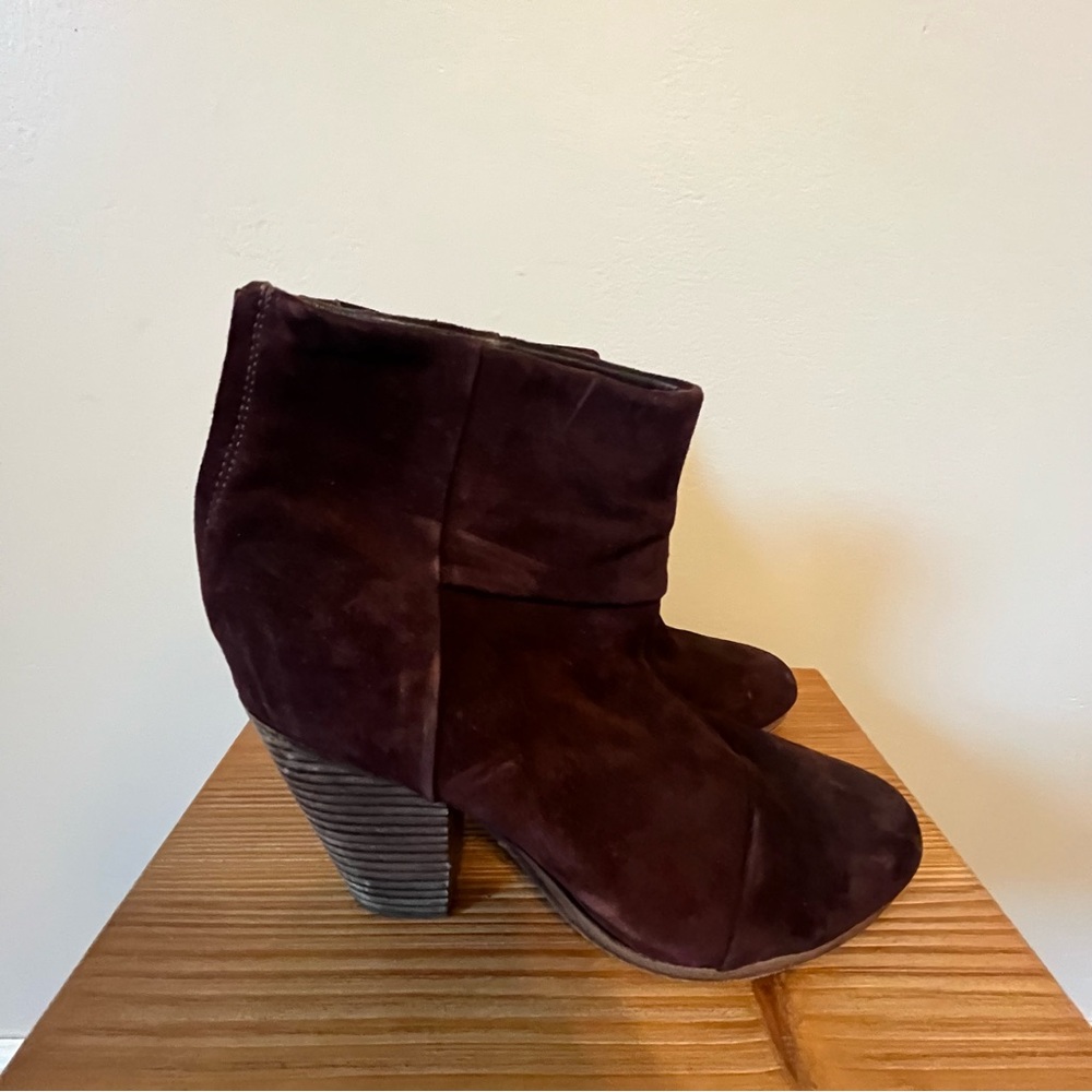 Rag & Bone Newbury Burgundy/chocolate brown Suede Ankle Boots SZ 9 39